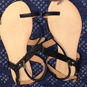 Women’s sandals